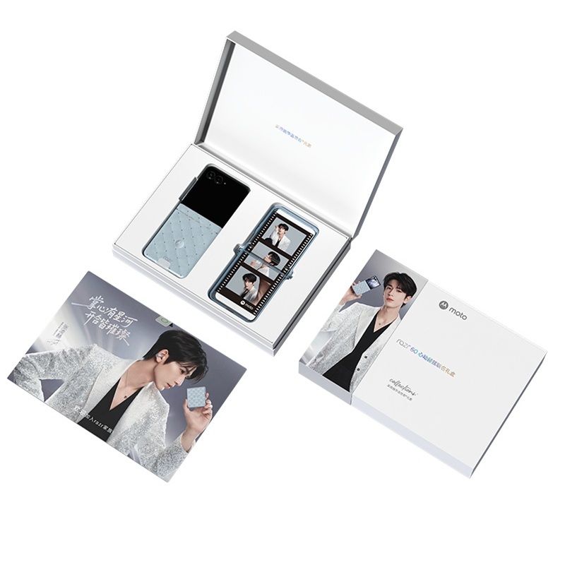 联想moto razr 60 心动赫兹联名礼盒